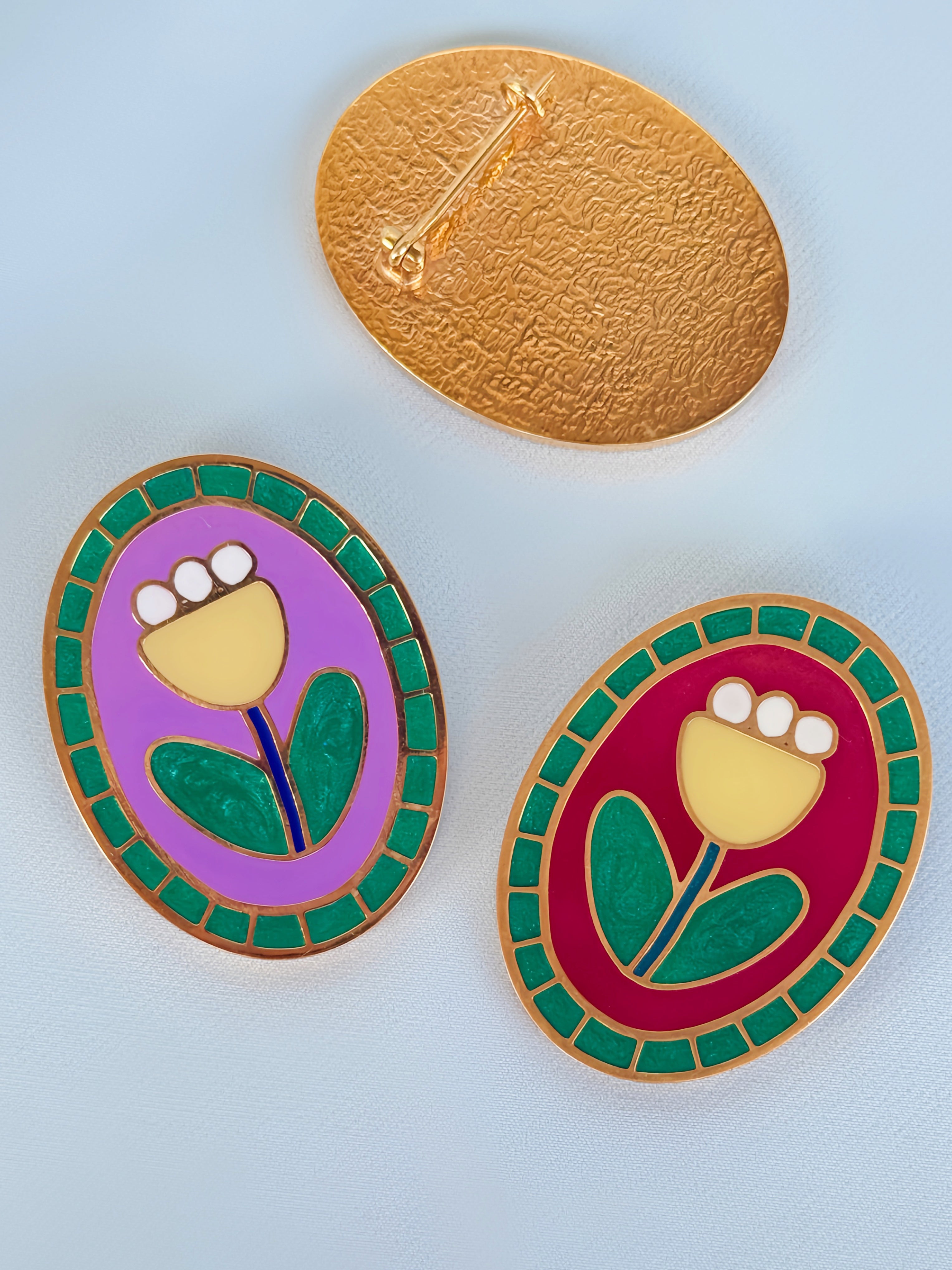 Brooch bloom collection